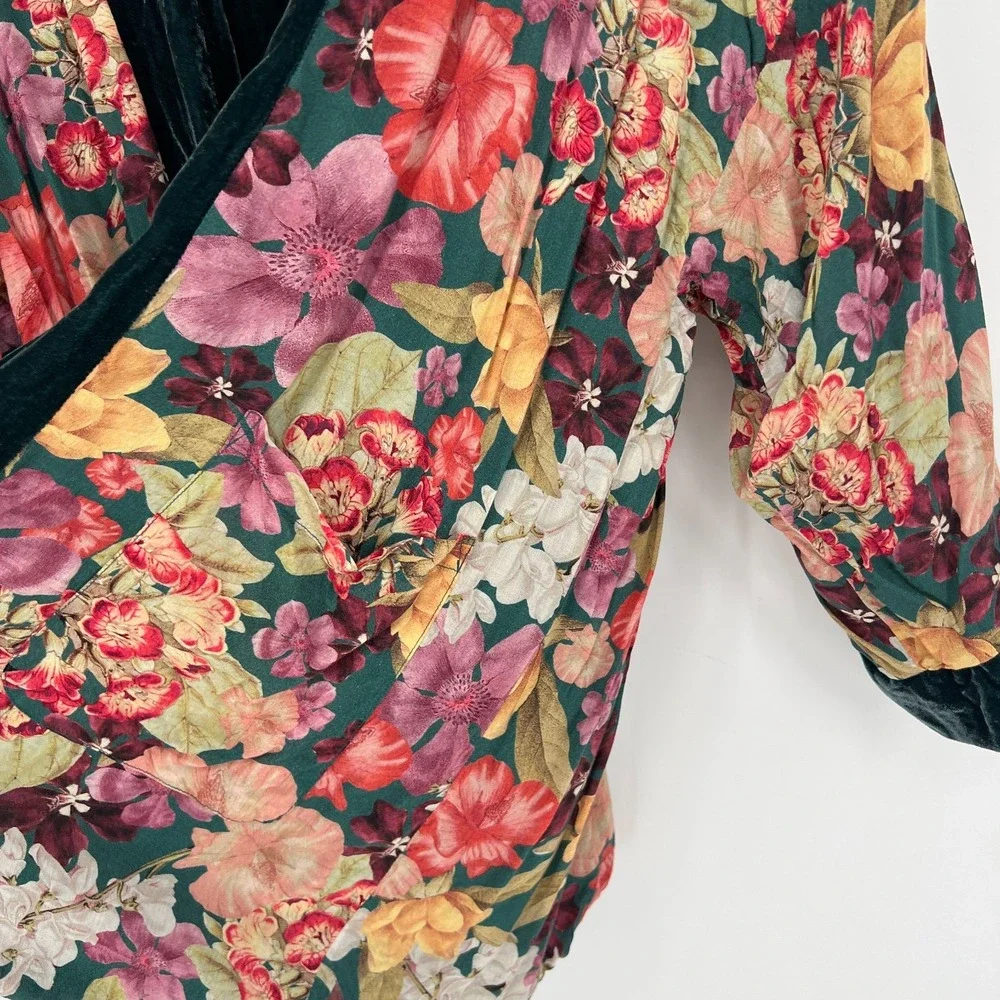 Johnny Was Jade Cardigan Womens‎ XL Reversible Velvet Silk Floral Green Kimono